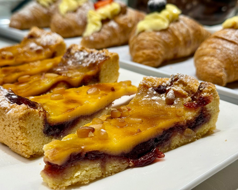 media.Colaz_Gallery-IMG_4421