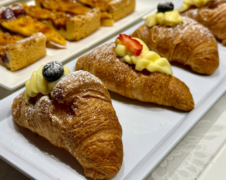 media.Colaz_Gallery-IMG_4437